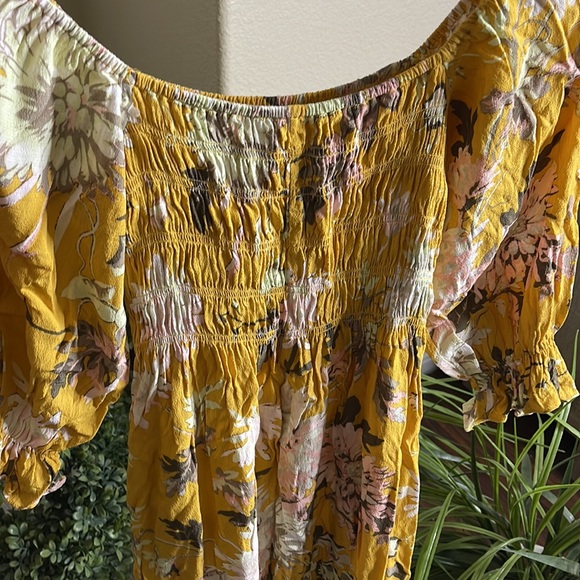 H&M Yellow Floral Dress Size XS - Picture 8 of 8